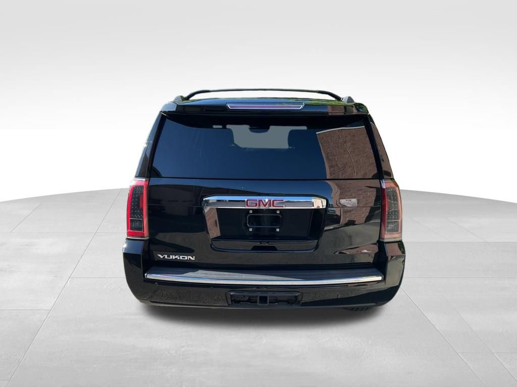 Used 2017 GMC Yukon Denali w/ Open Road Package AWD/4WD image 4