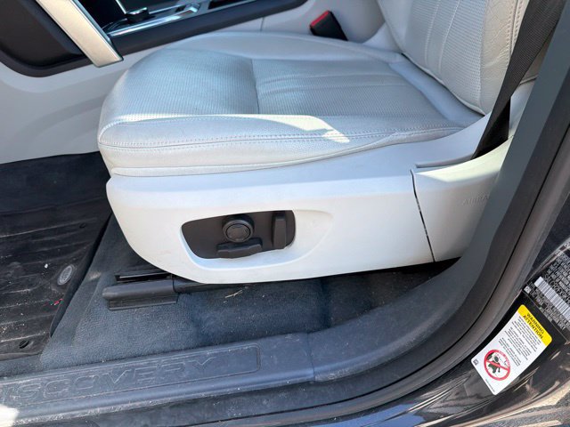 Used 2019 Land Rover Discovery Sport HSE AWD/4WD image 42