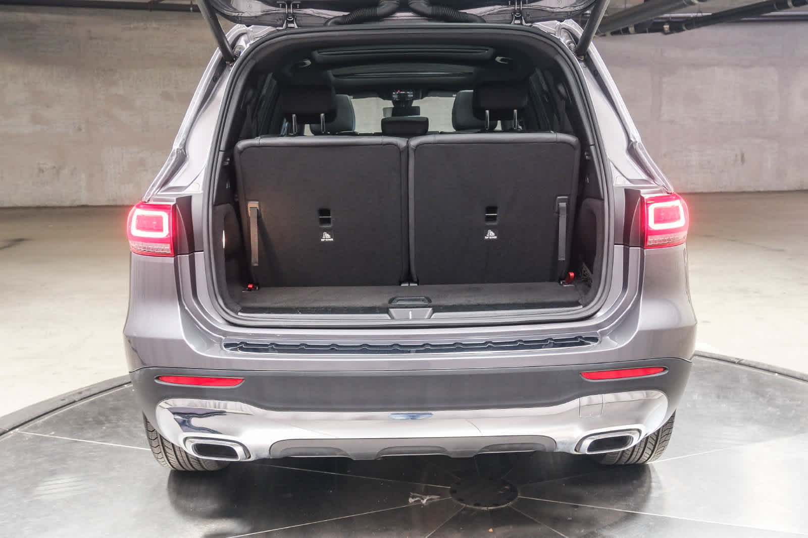 Used 2022 Mercedes-Benz GLB 250 image 33