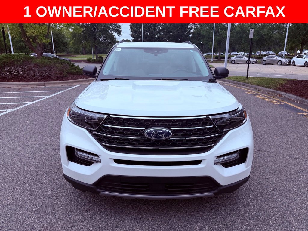 Used 2024 Ford Explorer XLT w/ Equipment Group 202A RWD image 2
