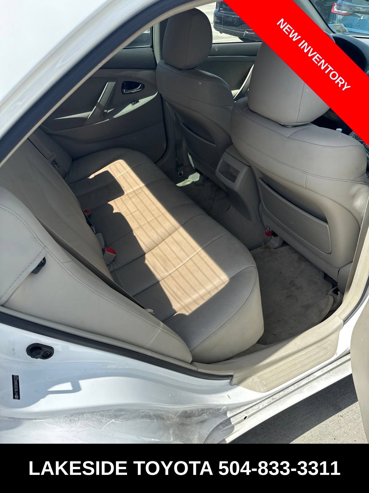 Used 2010 Toyota Camry LE FWD image 10