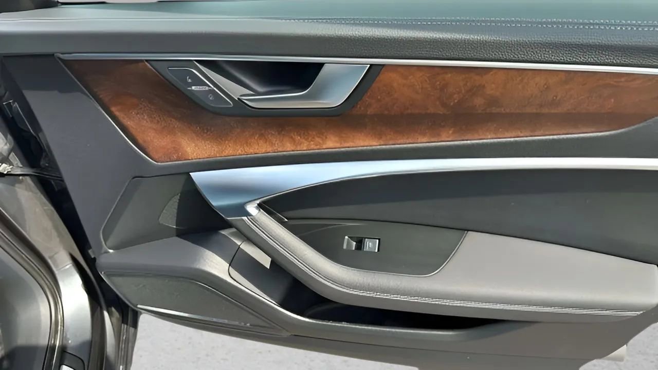 Used 2019 Audi A6 3.0T Premium Plus image 40