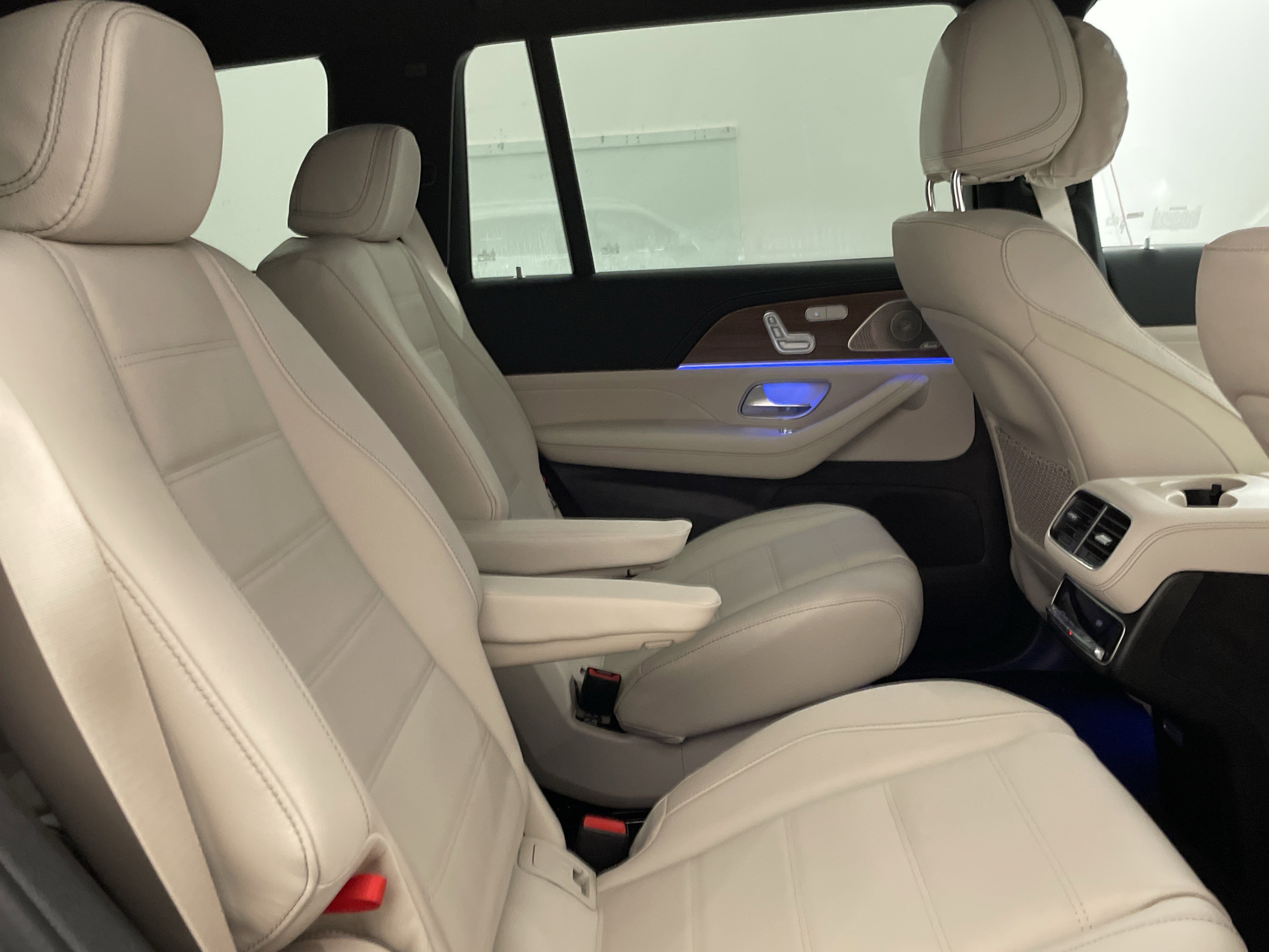 New 2026 Mercedes-Benz GLS 580 4MATIC image 20