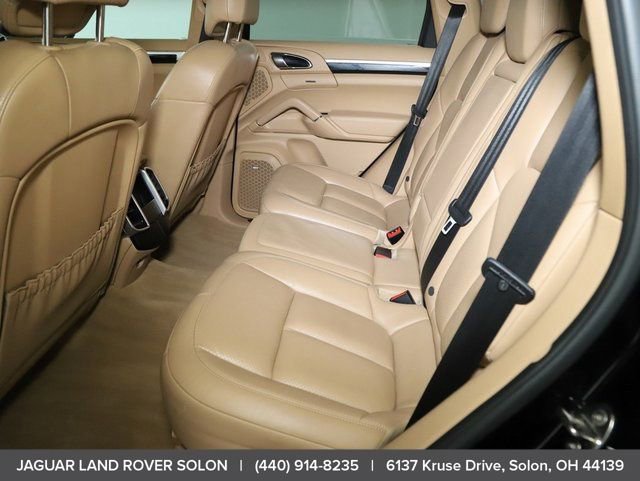 Used 2016 Porsche Cayenne Diesel image 28