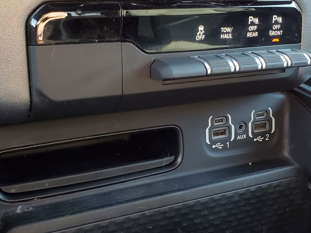 Used 2020 RAM 1500 Big Horn image 30