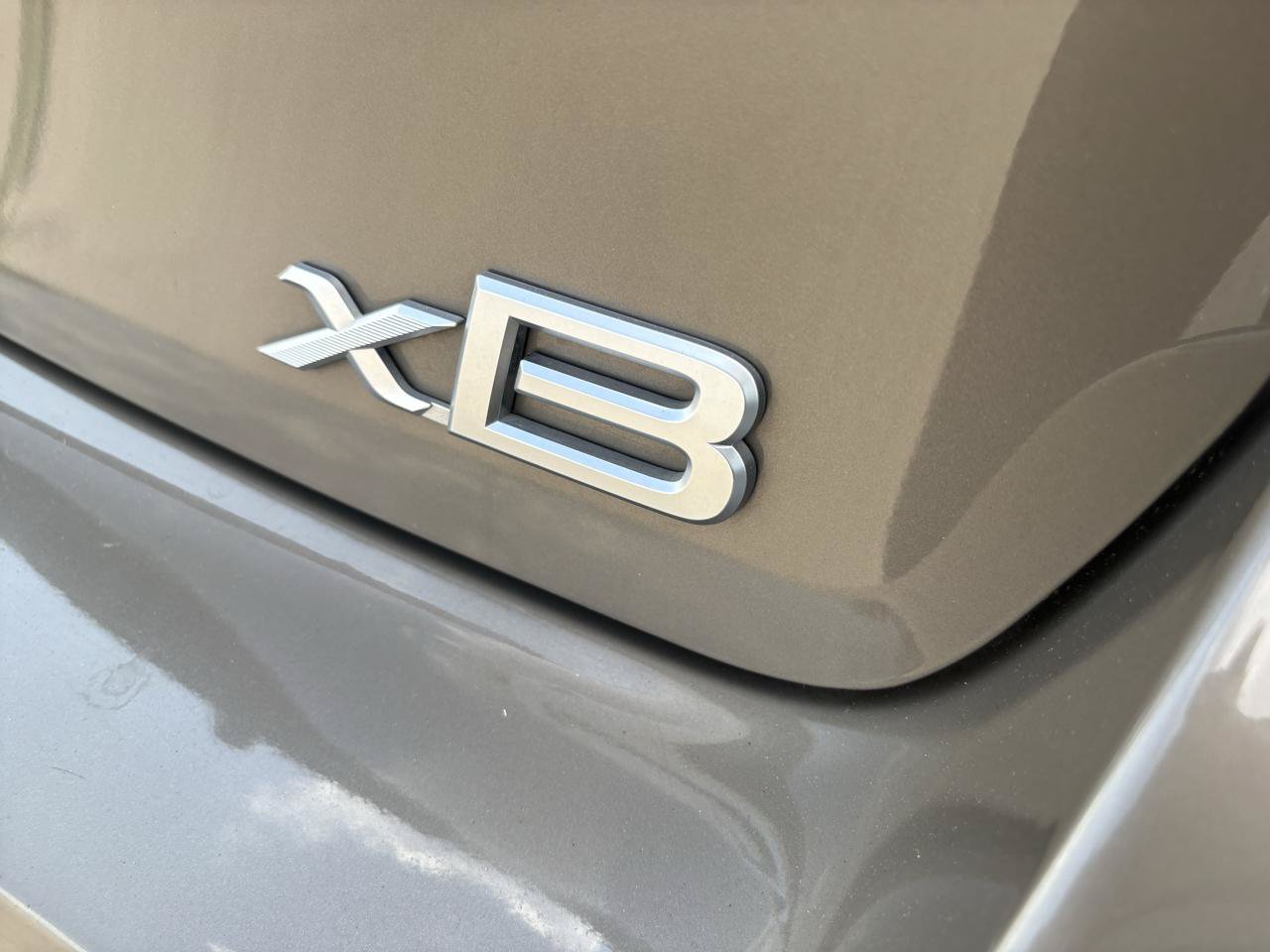 Used 2013 Scion xB FWD image 35