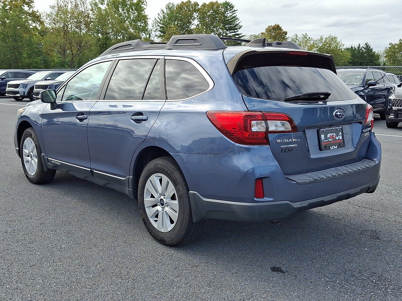 Used 2016 Subaru Outback 2.5i Premium AWD/4WD image 7