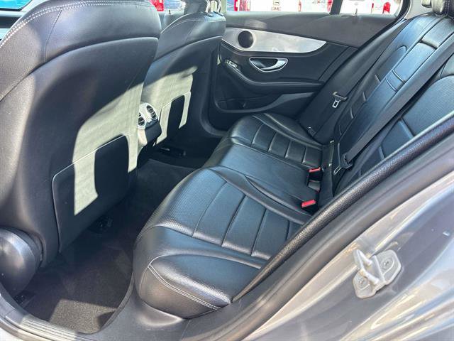 Used 2015 Mercedes-Benz C 300 4MATIC Sedan image 9