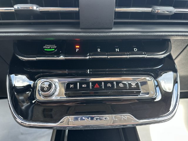 Used 2023 Lincoln Corsair Reserve w/ Equipment Group 201A AWD/4WD image 30
