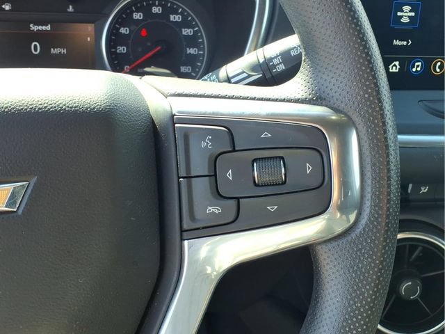 Used 2024 Chevrolet Blazer LT w/ Convenience Package FWD image 16
