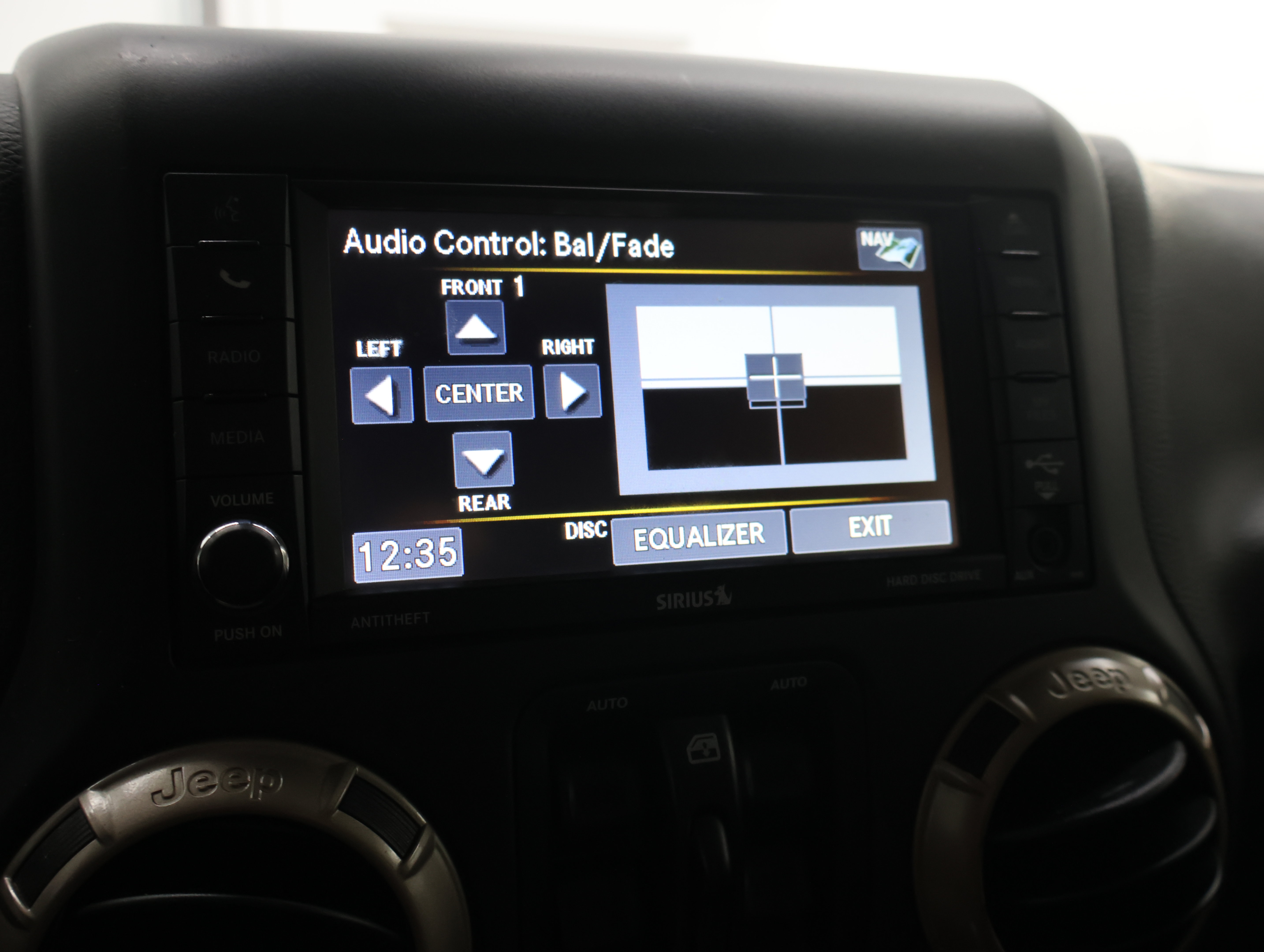 Used 2016 Jeep Wrangler Unlimited Sahara AWD/4WD image 43