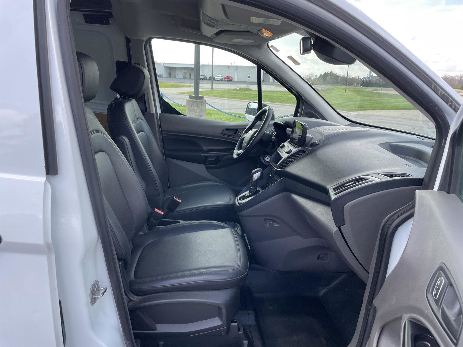 Used 2022 Ford Transit Connect XL w/ Trailer Tow Package FWD image 29