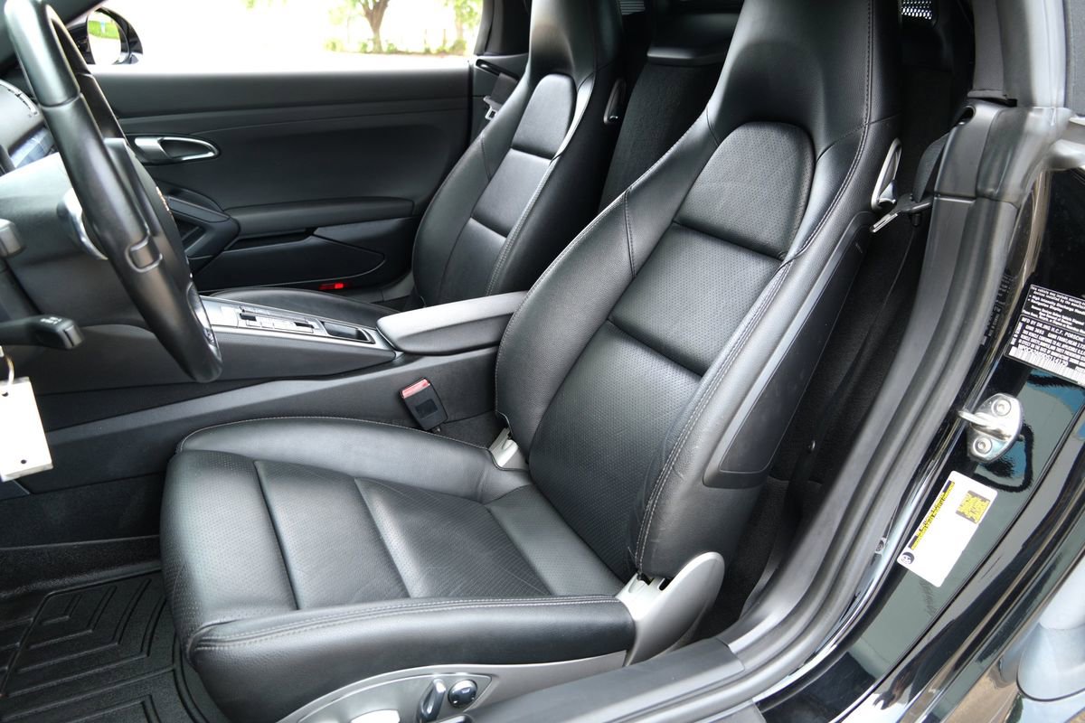 Used 2013 Porsche Boxster RWD image 6