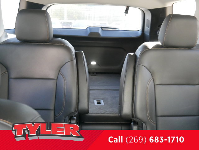 Used 2021 Chevrolet Traverse LT AWD/4WD image 37