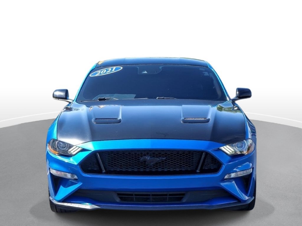Used 2021 Ford Mustang GT RWD image 2