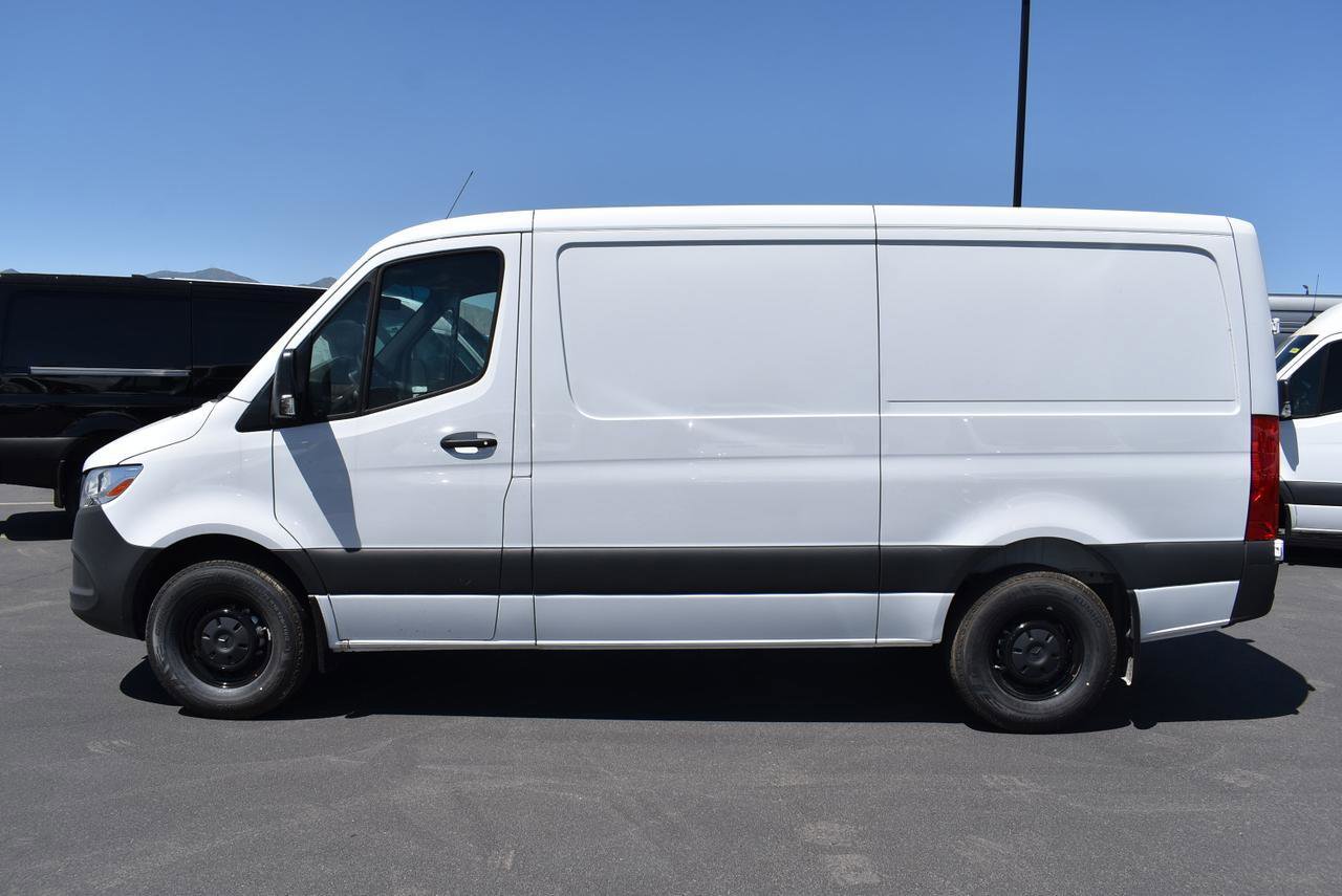 New 2025 Mercedes-Benz Sprinter 2500 image 3