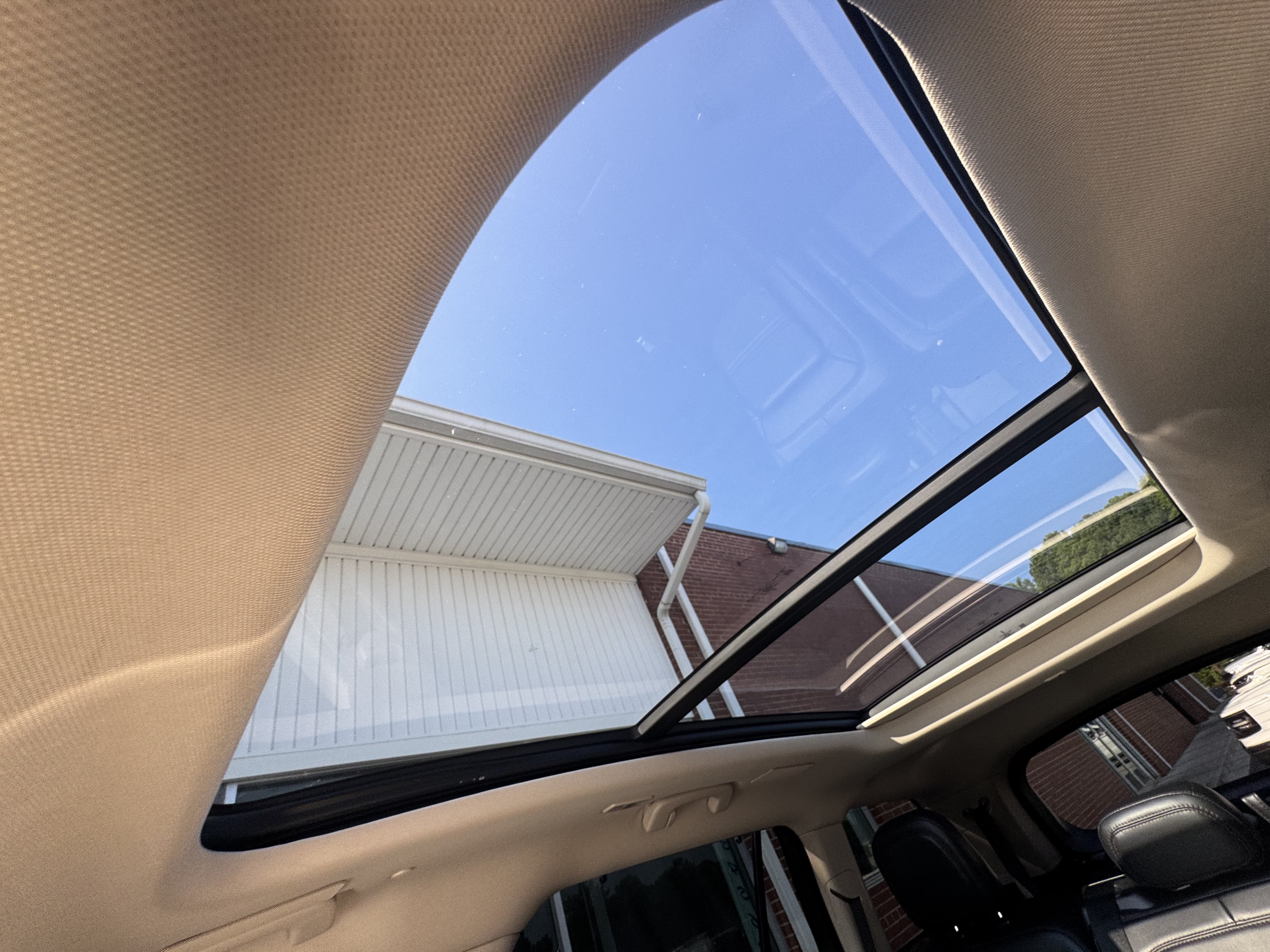 Used 2021 Lincoln Aviator Reserve w/ Equipment Group 210A AWD/4WD image 17