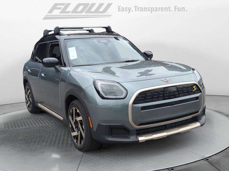 New 2025 MINI Cooper Countryman SE image 1