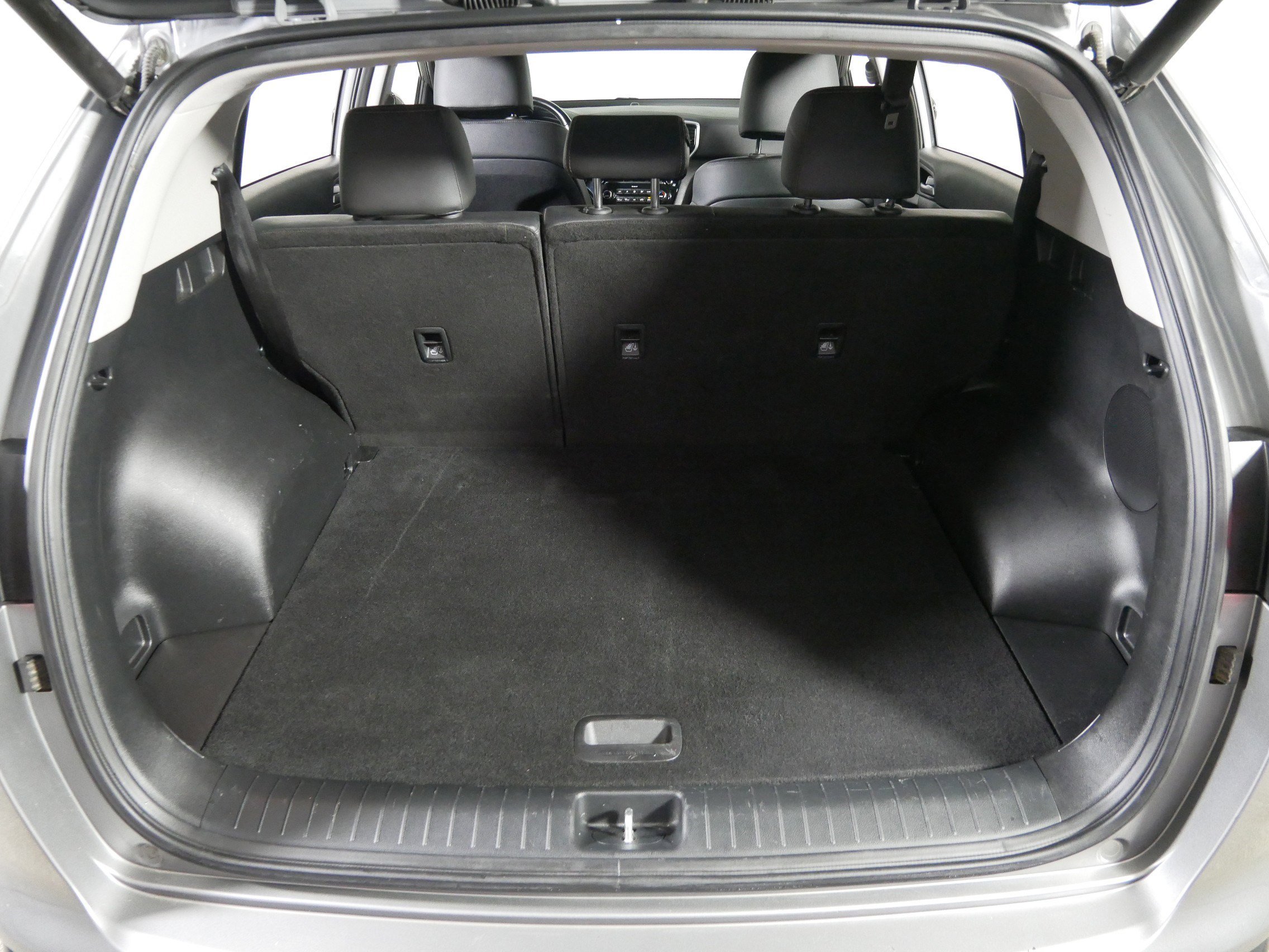 Used 2021 Kia Sportage EX image 18