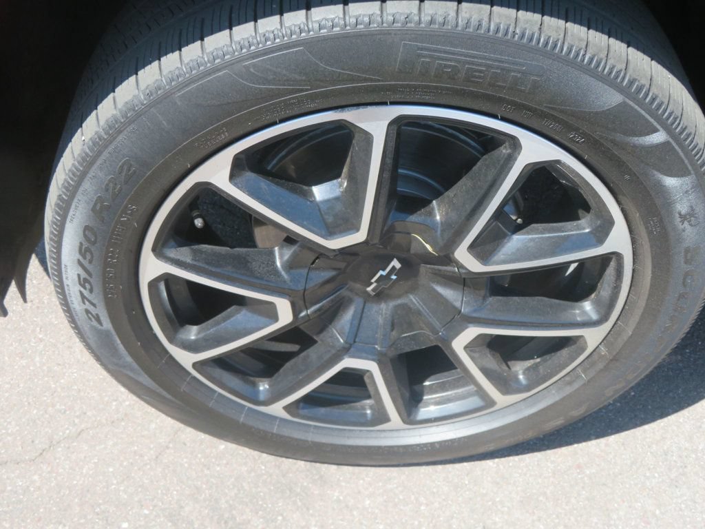 Used 2022 Chevrolet Tahoe RST w/ Luxury Package RWD image 15
