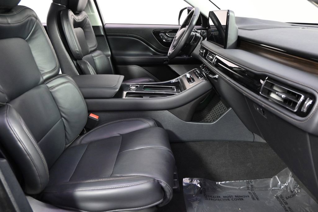 New 2026 Lincoln Aviator Reserve image 16