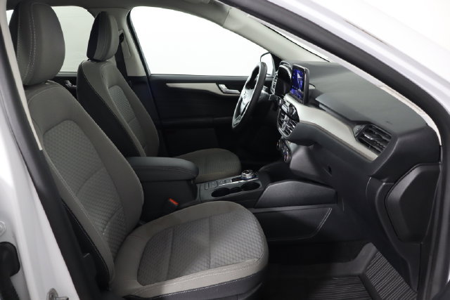 Used 2021 Ford Escape SE FWD image 17
