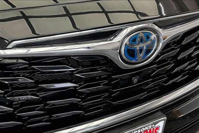 Used 2021 Toyota Highlander Platinum image 31