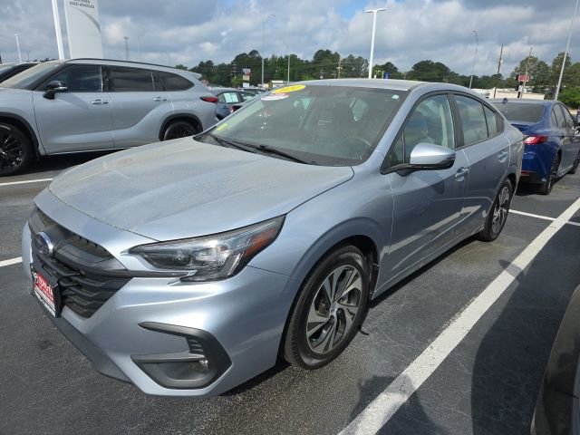 Used 2024 Subaru Legacy Premium AWD/4WD image 3