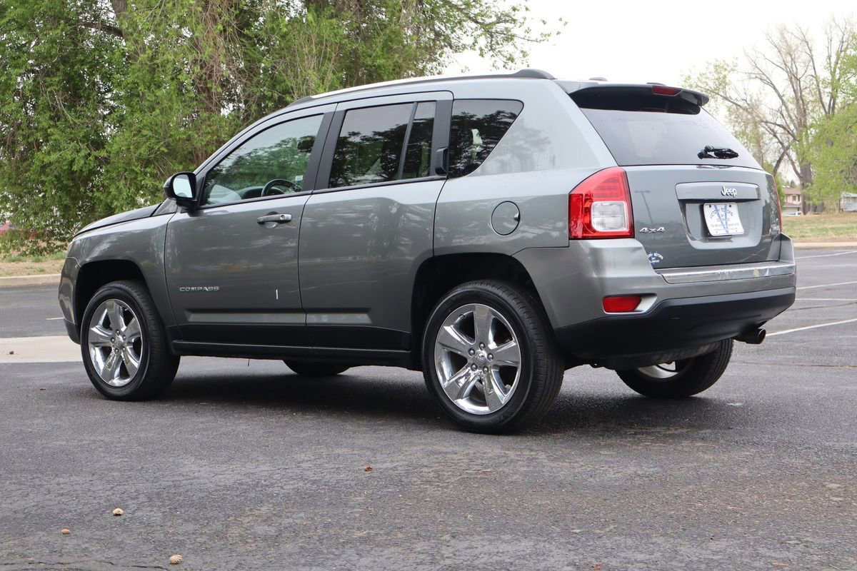 Used 2012 Jeep Compass Limited w/ Sun/Sound Group AWD/4WD image 7