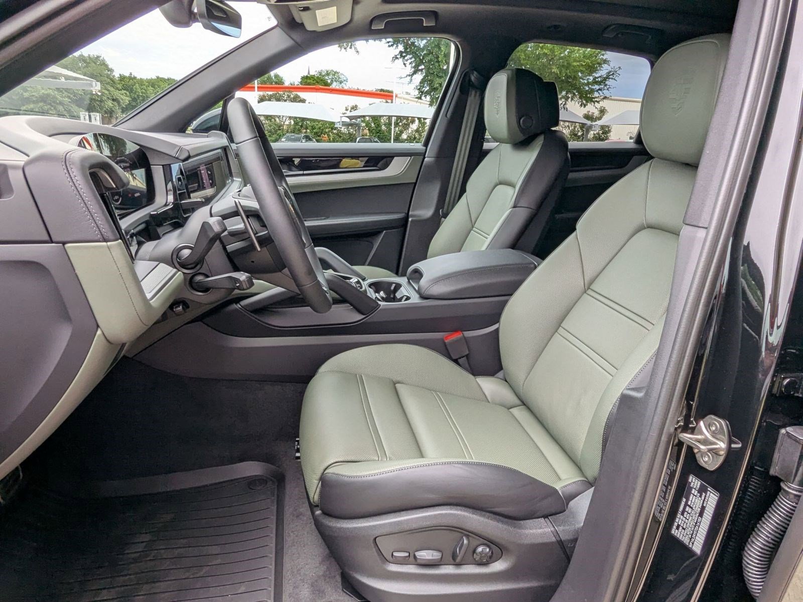 New 2026 Porsche Cayenne S AWD/4WD image 5