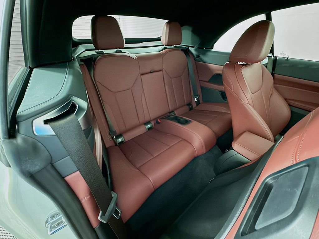 Used 2025 BMW 430i Convertible w/ M Sport Package image 27