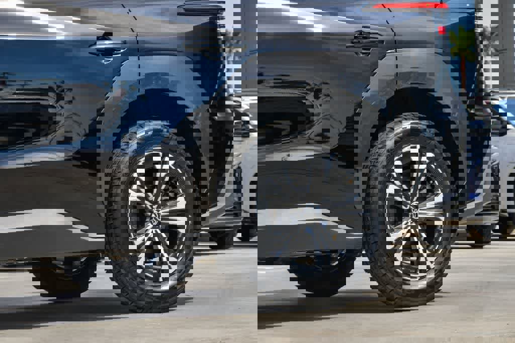 Used 2024 Toyota bZ4X XLE w/ Weather Package image 11