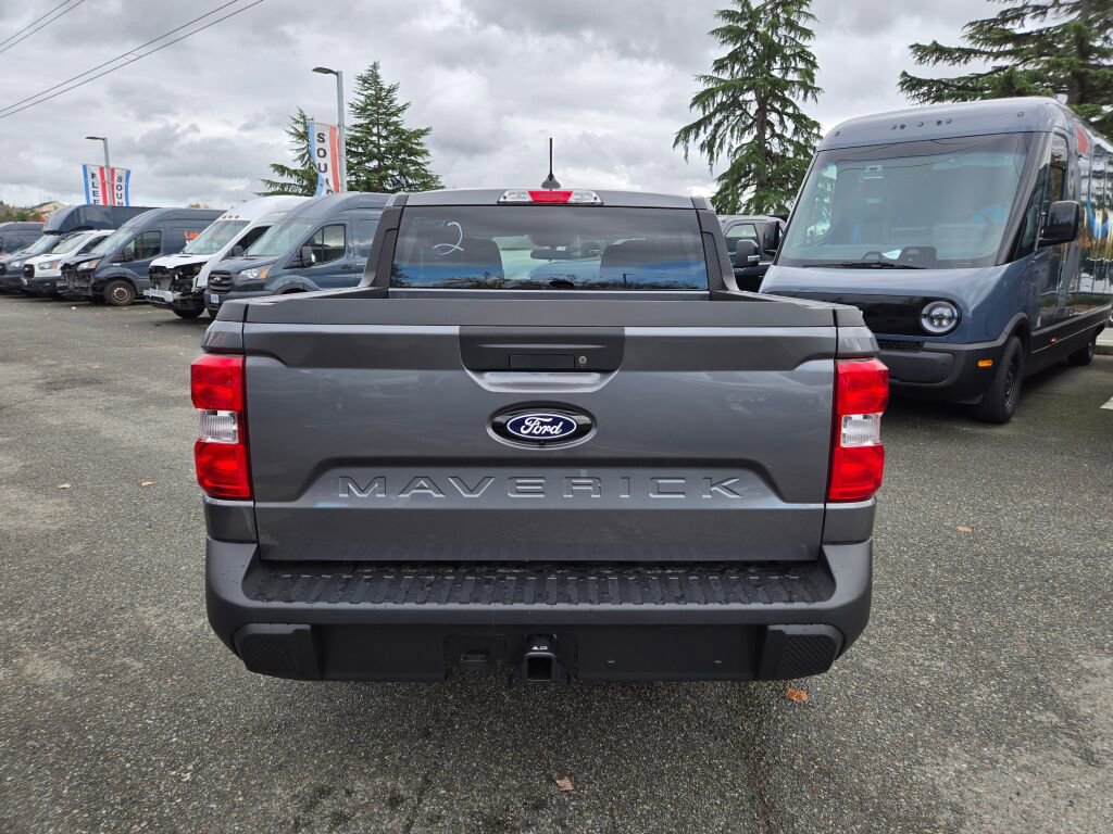 New 2025 Ford Maverick XLT w/ XLT Luxury Package image 6