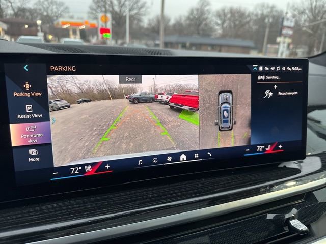 Used 2024 BMW X7 xDrive40i w/ M Sport Package image 22