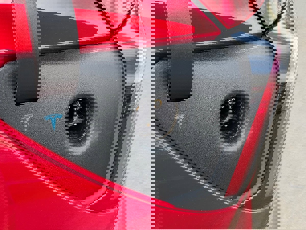 Used 2019 Tesla Model 3 Standard Range Plus image 12