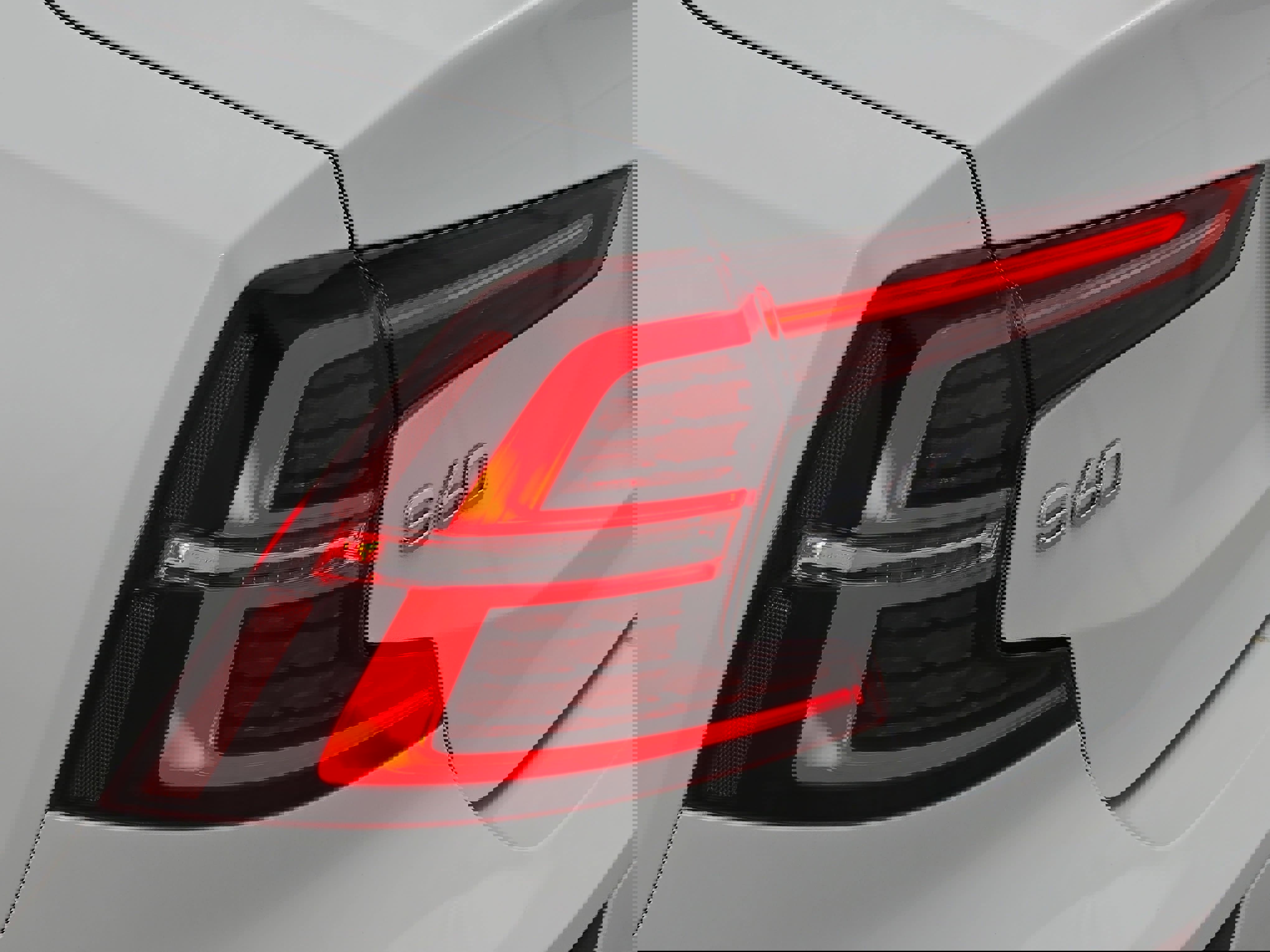 Used 2023 Volvo S60 B5 Plus w/ Climate Package image 34