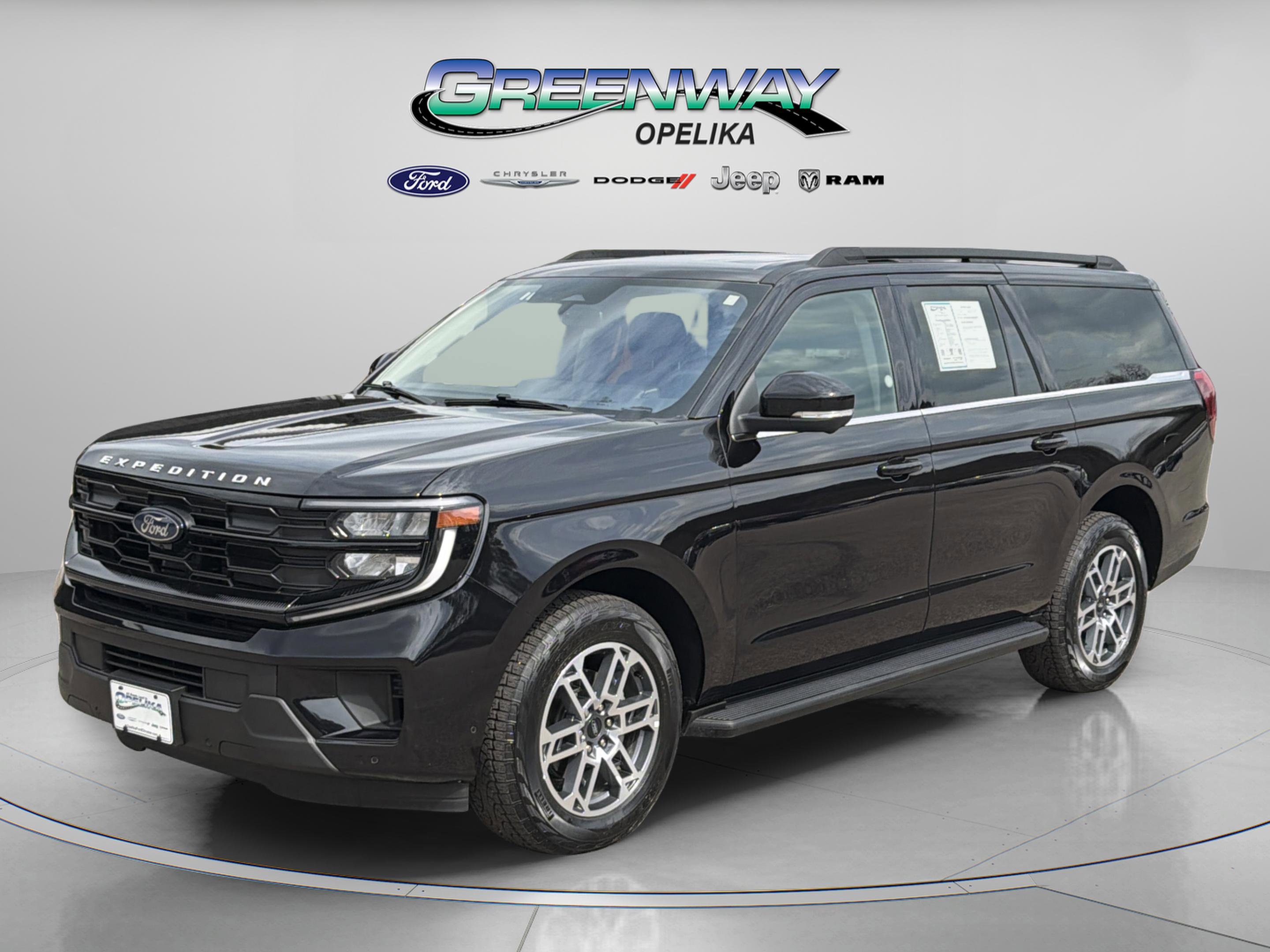 Used 2025 Ford Expedition Max Active image 3