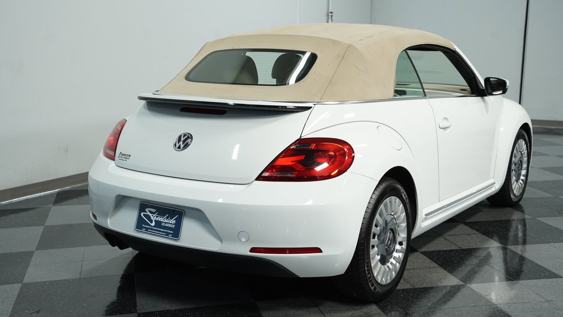 Used 2014 Volkswagen Beetle 1.8T image 10