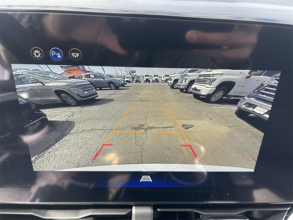 New 2026 Chevrolet Equinox LT w/ LPO, Floor Liner Package image 17