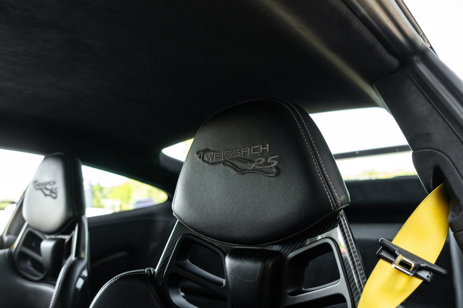 Used 2019 Porsche 911 GT2 RS RWD image 28
