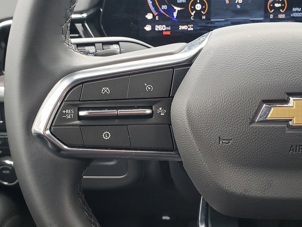 Used 2025 Chevrolet Tahoe LS image 26