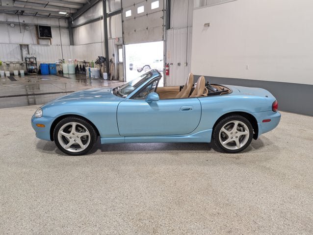 Used 2002 MAZDA MX-5 Miata LS RWD image 5