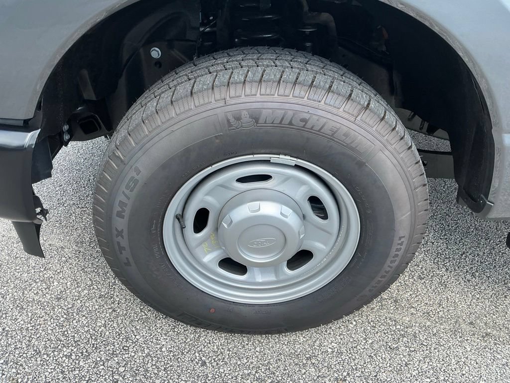 New 2026 Ford F250 XL RWD image 22