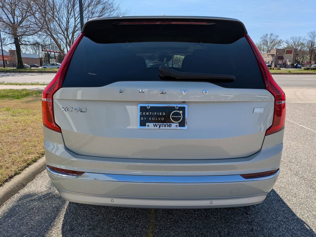 Certified 2022 Volvo XC90 T8 Inscription w/ Advanced Package image 5