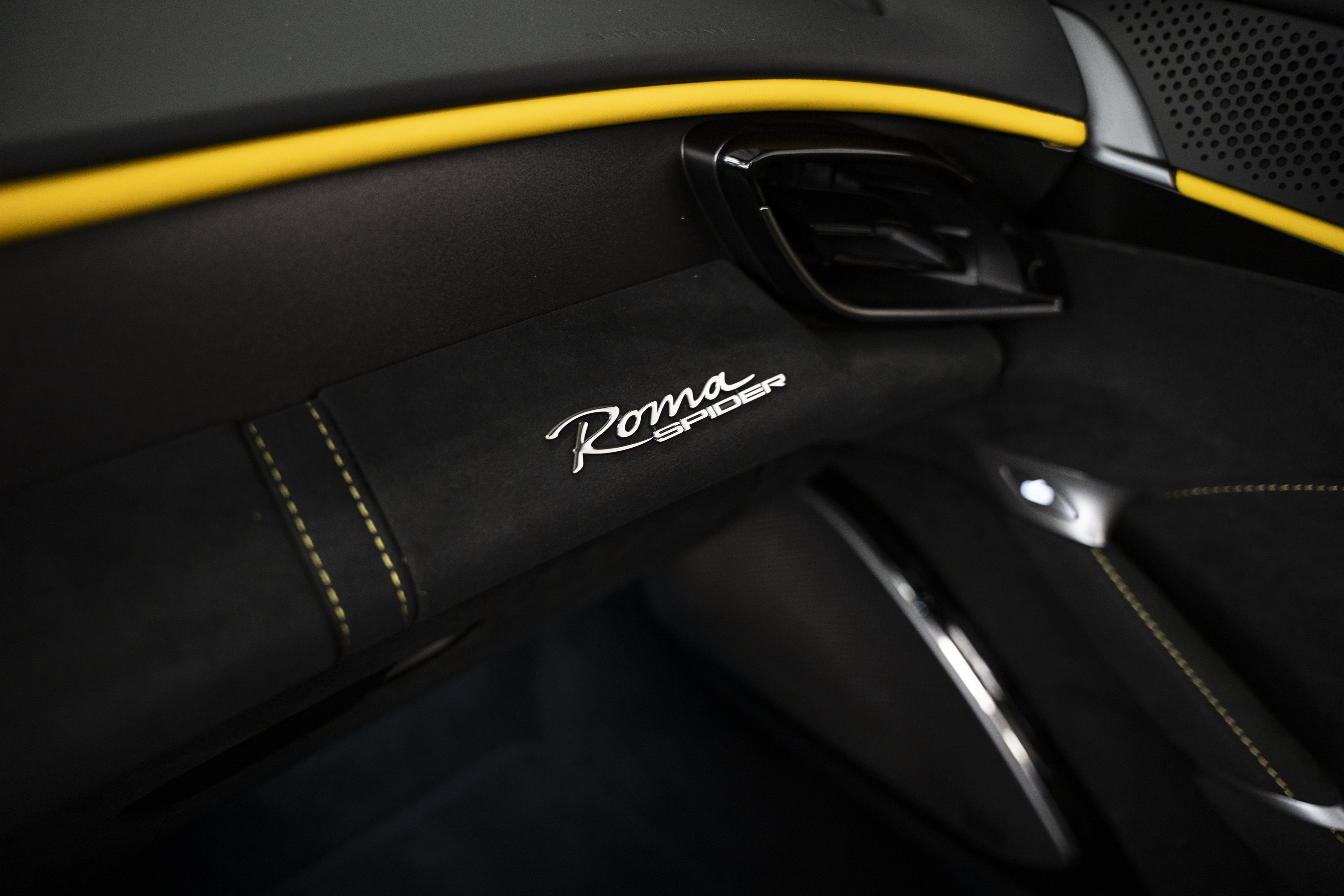 Used 2026 Ferrari Roma Spider RWD image 42
