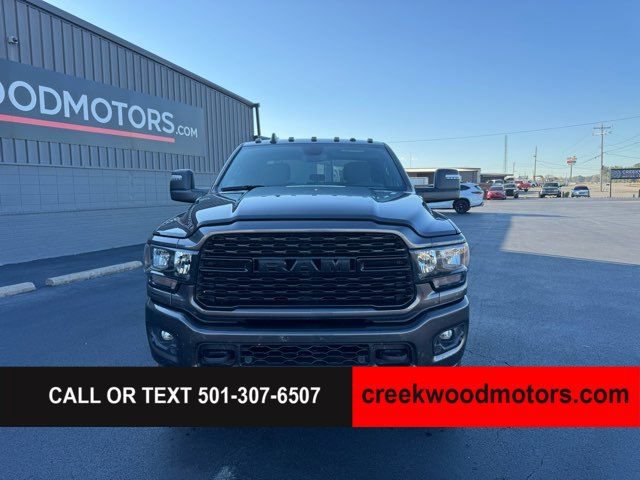 Used 2024 RAM 2500 Big Horn w/ Night Edition AWD/4WD image 14