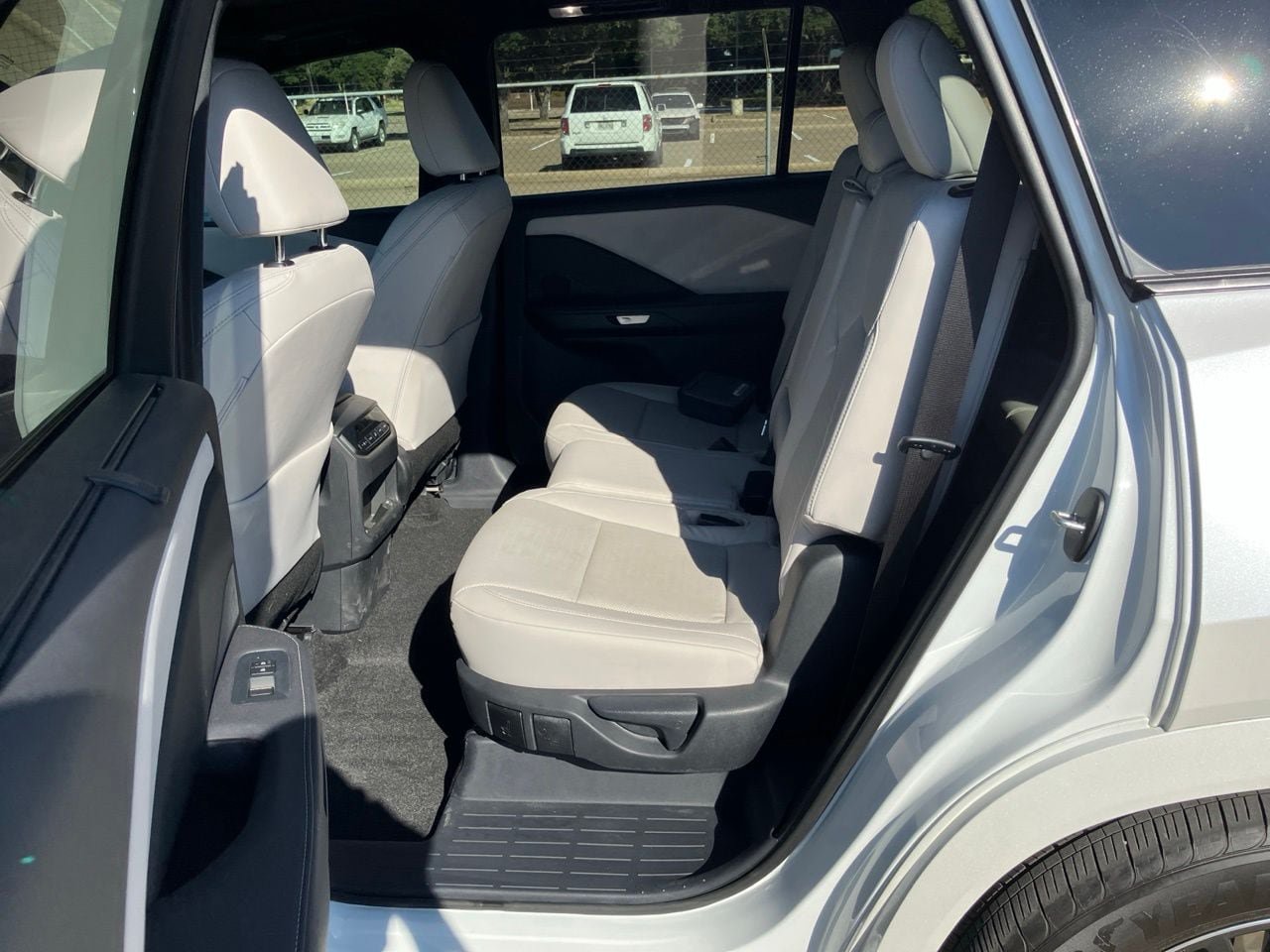 Used 2024 Lexus TX 350 AWD w/ Technology Package image 8