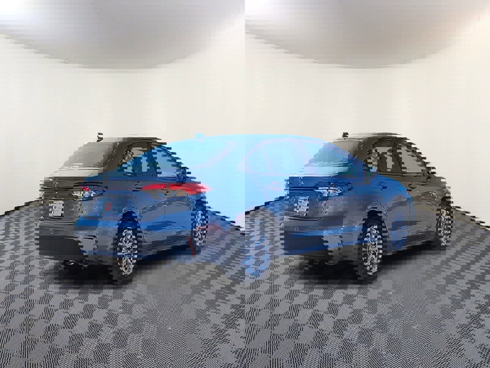 Certified 2025 Toyota Corolla LE w/ LE Premium Package FWD image 6