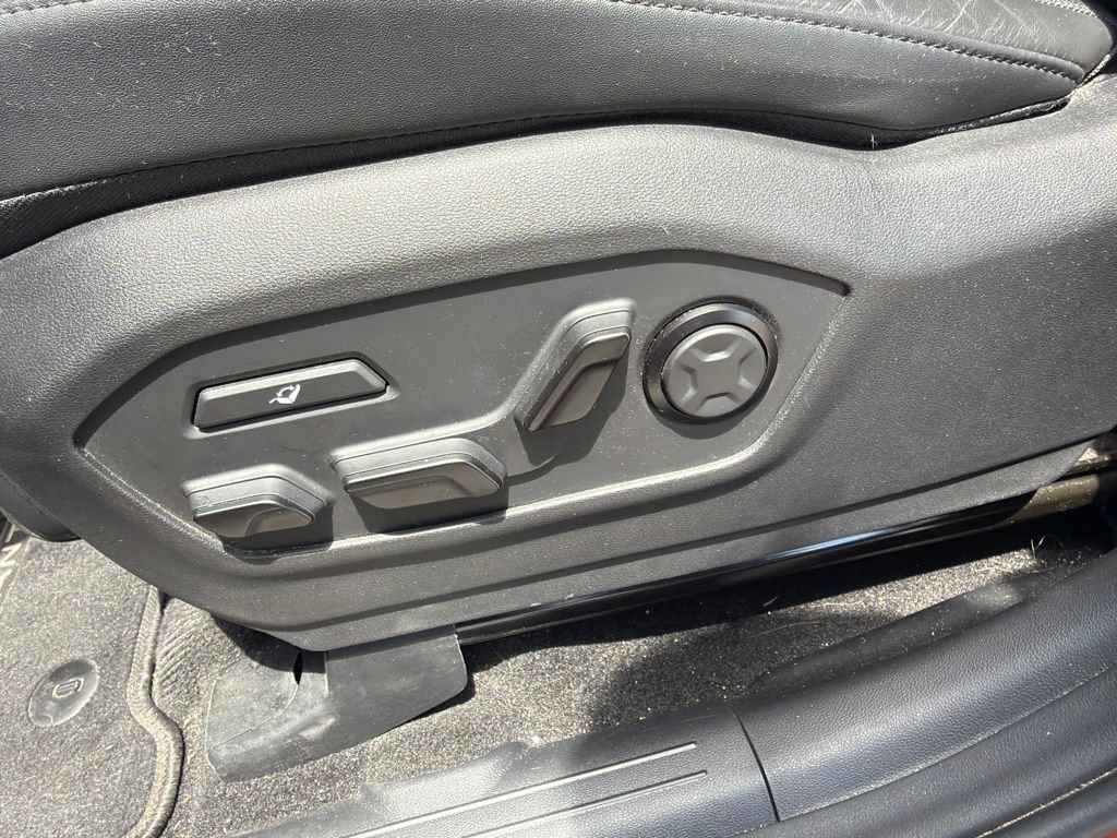 Used 2024 Hyundai Santa Fe Calligraphy AWD/4WD image 12