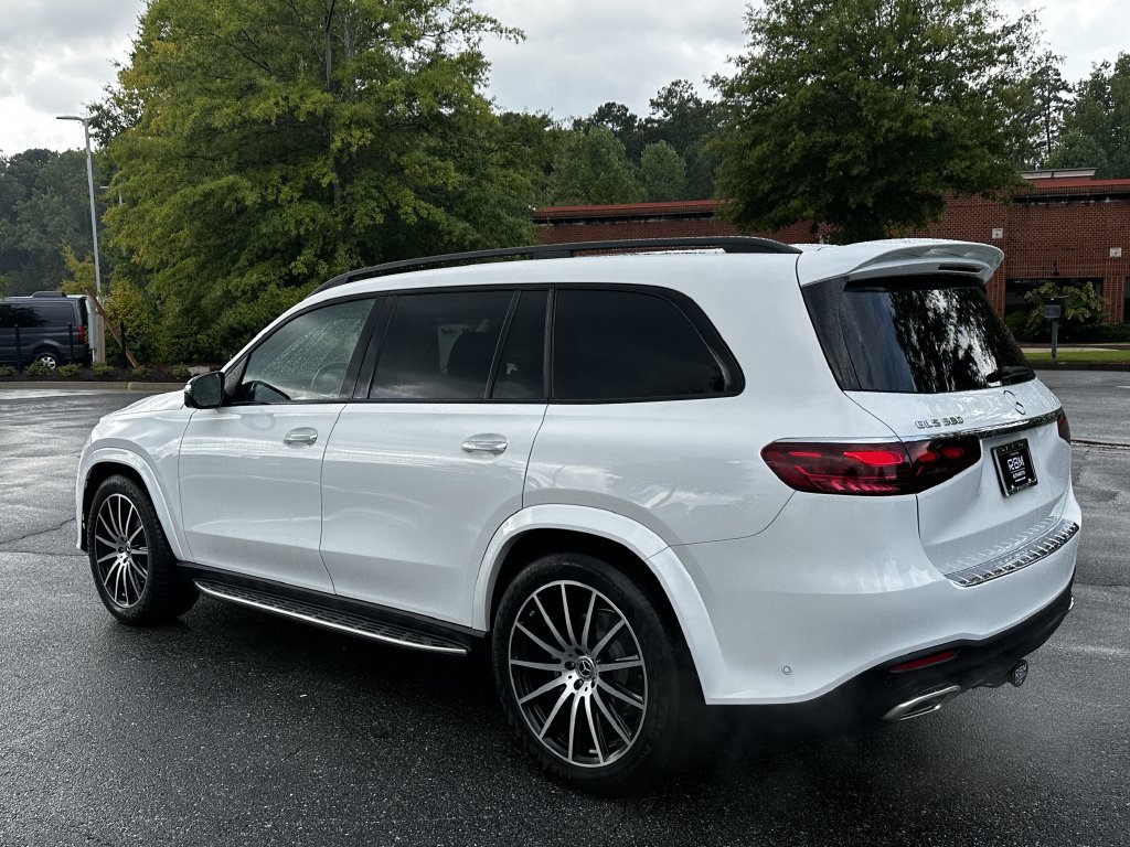 Certified 2024 Mercedes-Benz GLS 580 4MATIC w/ Warmth & Comfort Package image 5